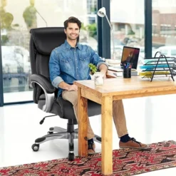 Costway 400LBS Big & Tall High Back Adjustable Swivel Leather Office Chair
